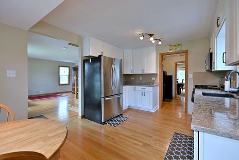 Tiny photo for 1495 E ALGONQUIN Road, Des Plaines, IL 60016 (MLS # 12619857)