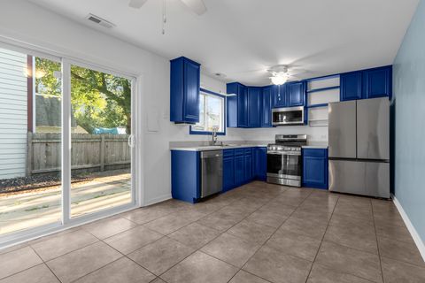 Tiny photo for 614 KAMIAH Court, Carol Stream, IL 60188 (MLS # 12443506)