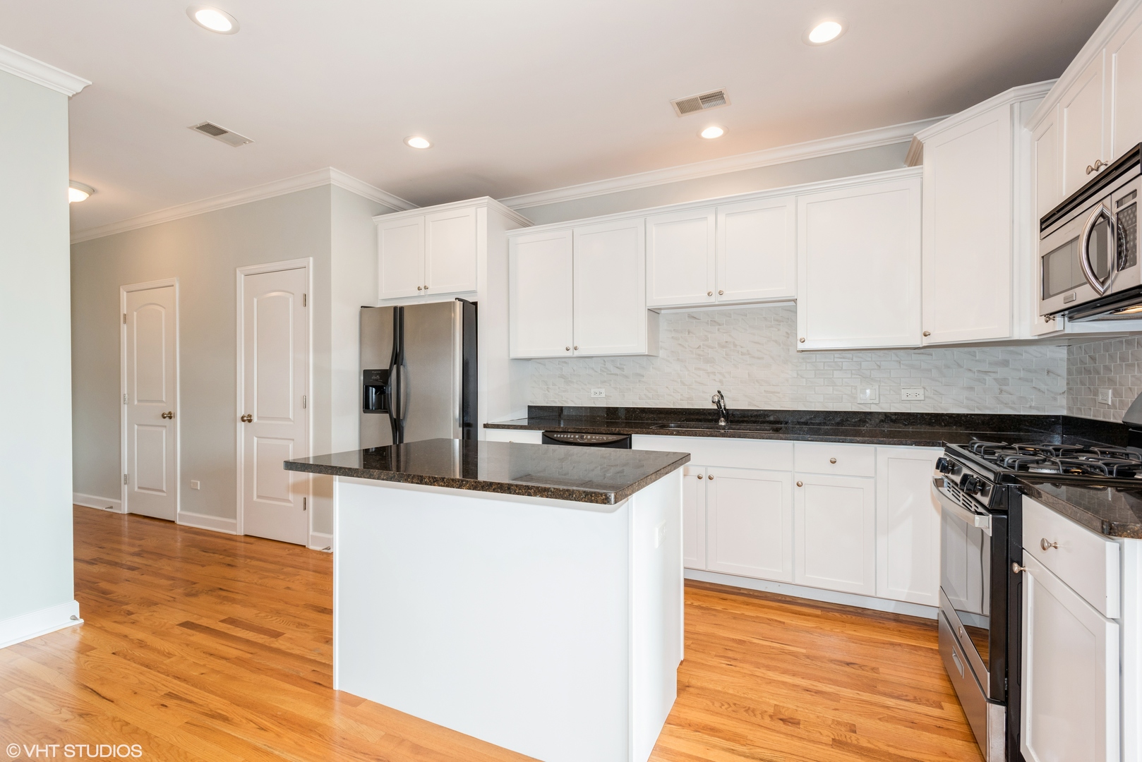 110 S Marion Street 304