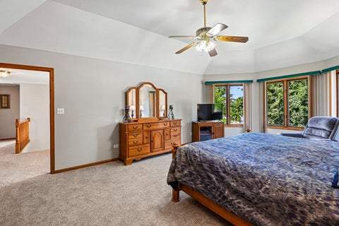 Tiny photo for 9237 Kedvale Avenue, Oak Lawn, IL 60453 (MLS # 12692918)