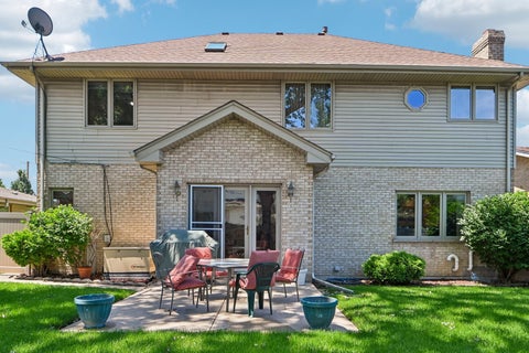 Tiny photo for 9237 Kedvale Avenue, Oak Lawn, IL 60453 (MLS # 12692918)