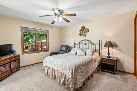 Tiny photo for 9237 Kedvale Avenue, Oak Lawn, IL 60453 (MLS # 12692918)