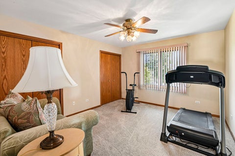 Tiny photo for 9237 Kedvale Avenue, Oak Lawn, IL 60453 (MLS # 12692918)