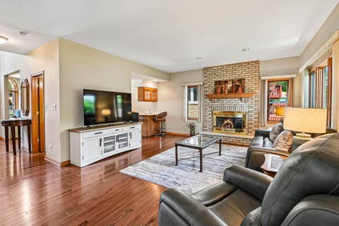Tiny photo for 9237 Kedvale Avenue, Oak Lawn, IL 60453 (MLS # 12692918)