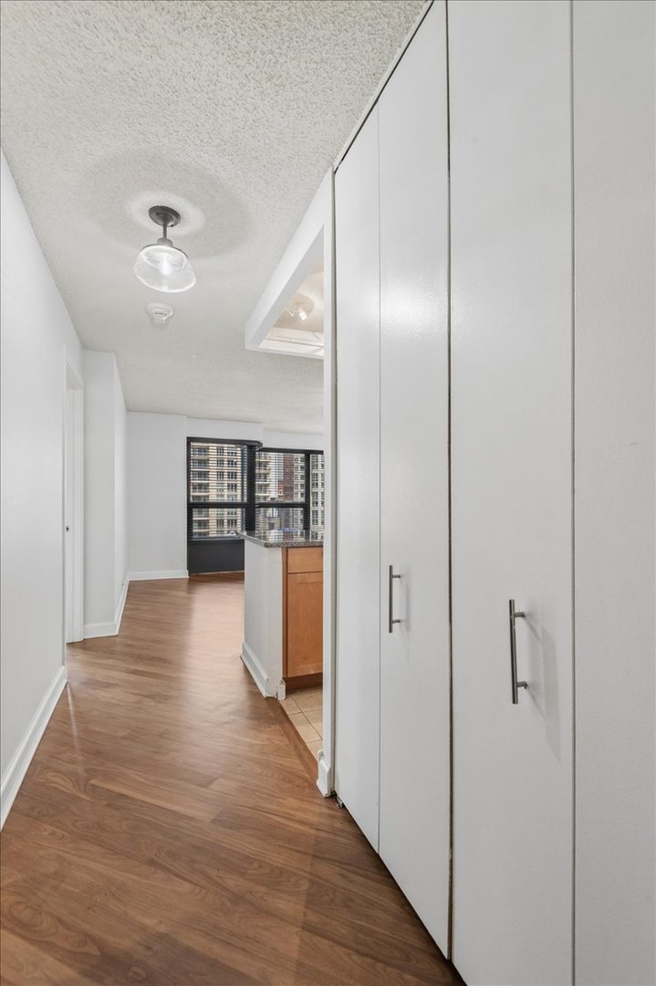 30 E HURON Street 908