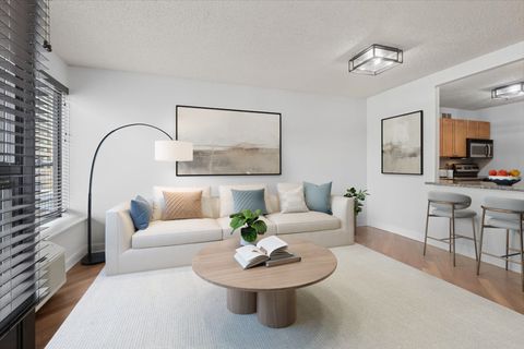 Tiny photo for 30 E HURON Street #908, Chicago, IL 60611 (MLS # 12623721)