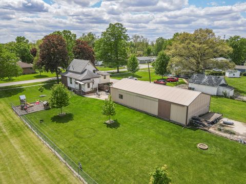 Tiny photo for 205 W 6th Street, Aroma Park, IL 60910 (MLS # 12636494)