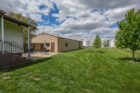 Tiny photo for 205 W 6th Street, Aroma Park, IL 60910 (MLS # 12636494)
