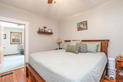 Tiny photo for 205 W 6th Street, Aroma Park, IL 60910 (MLS # 12636494)