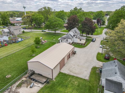 Tiny photo for 205 W 6th Street, Aroma Park, IL 60910 (MLS # 12636494)