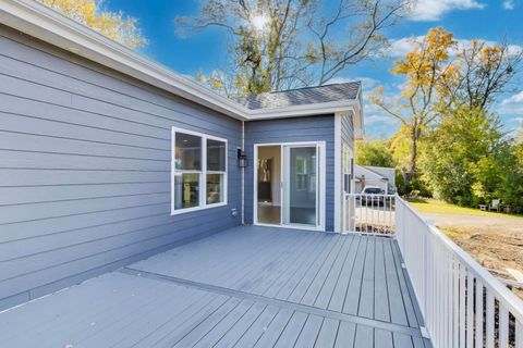 Tiny photo for 894 N Quentin Road, Palatine, IL 60067 (MLS # 12522239)