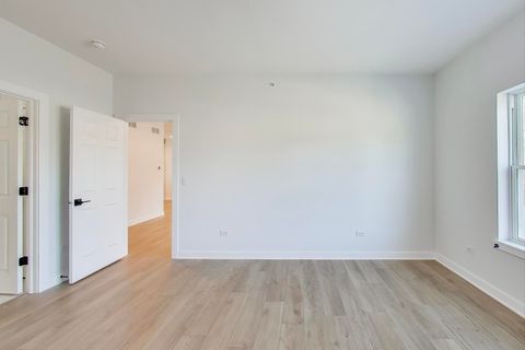 Tiny photo for 894 N Quentin Road, Palatine, IL 60067 (MLS # 12522239)