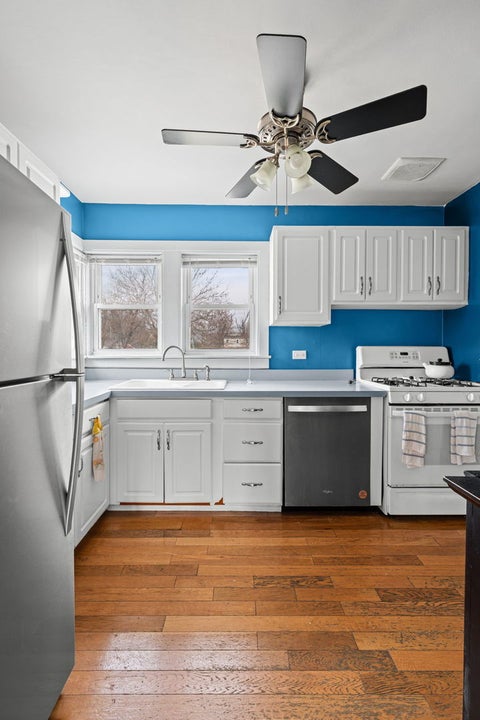 Tiny photo for 317 N Grace Street, Lombard, IL 60148 (MLS # 12672707)