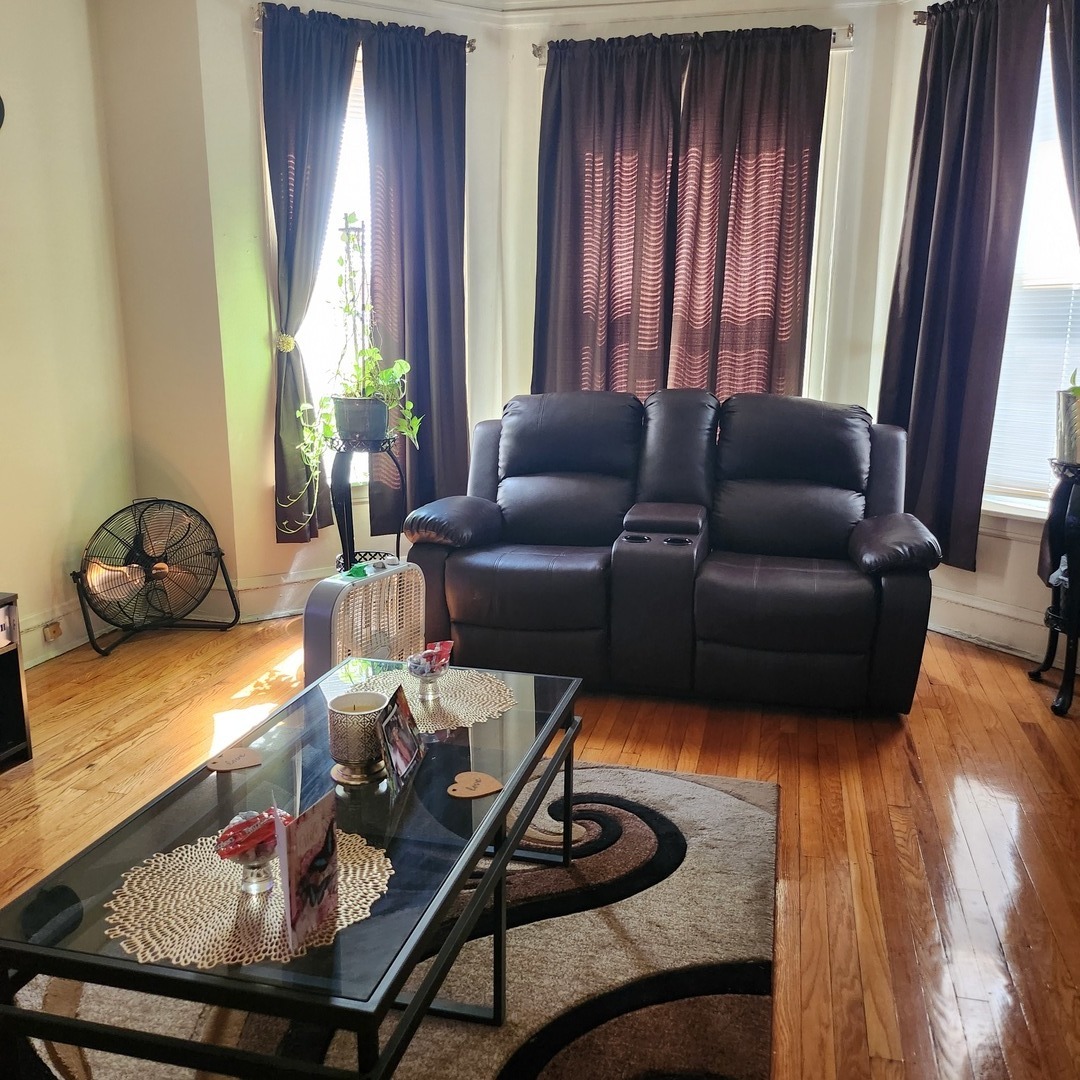 7601 S Morgan Street