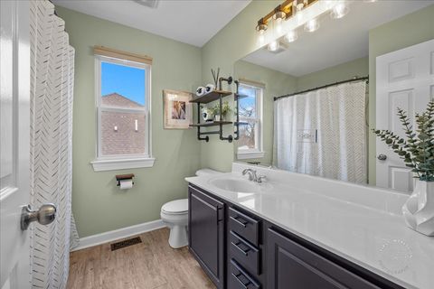 Tiny photo for 2924 BAUER Road, North Aurora, IL 60542 (MLS # 12557926)