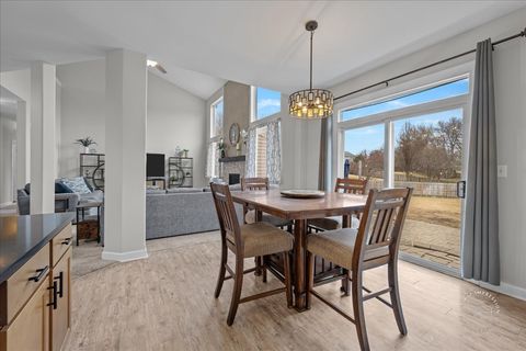 Tiny photo for 2924 BAUER Road, North Aurora, IL 60542 (MLS # 12557926)