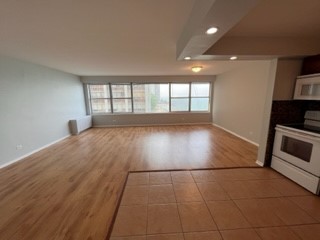 6157 N Sheridan Road 5E
