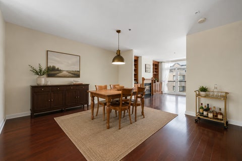 Tiny photo for 1107 Greenleaf Avenue #3G, Wilmette, IL 60091 (MLS # 12768984)