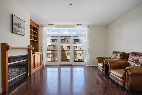 Tiny photo for 1107 Greenleaf Avenue #3G, Wilmette, IL 60091 (MLS # 12768984)