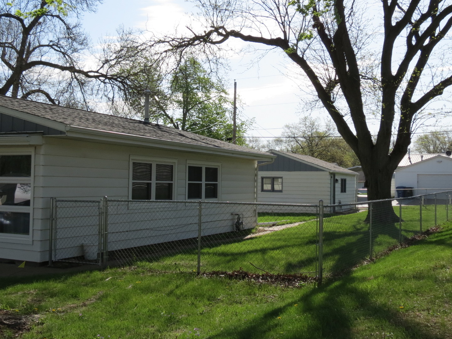2871 NORTHAVEN Road