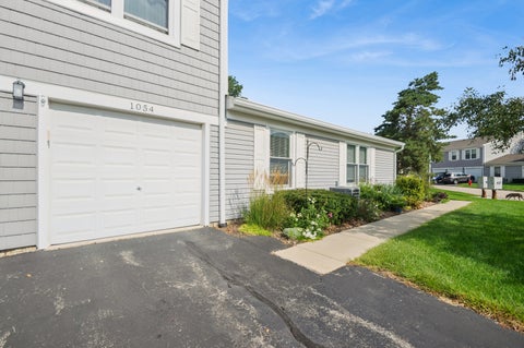 Tiny photo for 1054 Brunswick Harbor #0, Schaumburg, IL 60193 (MLS # 12736430)