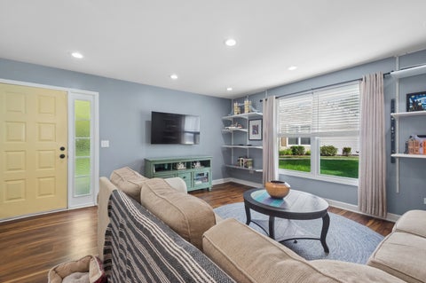 Tiny photo for 1054 Brunswick Harbor #0, Schaumburg, IL 60193 (MLS # 12736430)