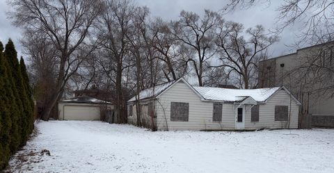 9331 Knight Avenue Des Plaines IL 60016