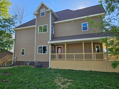 Tiny photo for 215 E Sale Street, Tuscola, IL 61953 (MLS # 12343212)