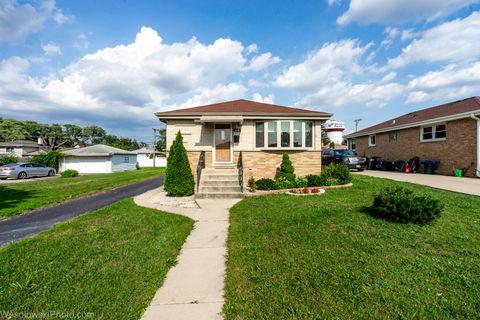 Tiny photo for 4141 Wehrman Avenue, Schiller Park, IL 60176 (MLS # 12480820)