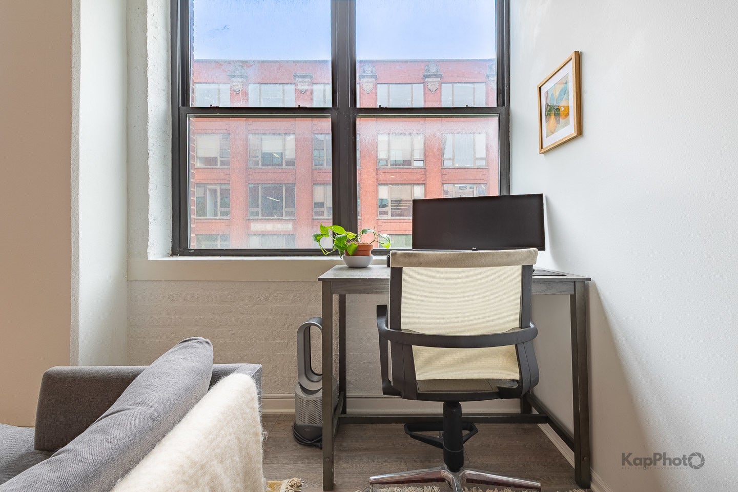 812 W Van Buren Street 3C