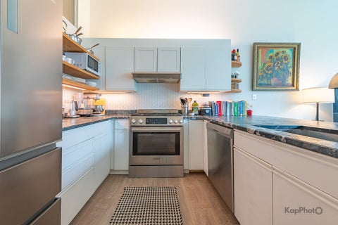 Tiny photo for 812 W Van Buren Street #3C, Chicago, IL 60607 (MLS # 12671559)