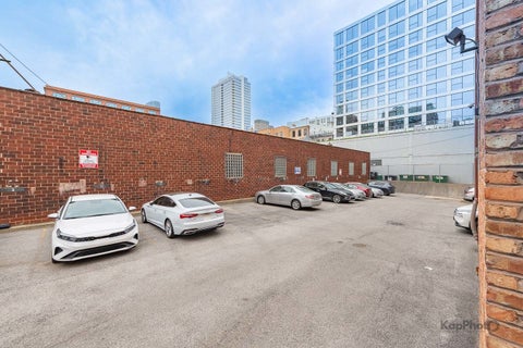Tiny photo for 812 W Van Buren Street #3C, Chicago, IL 60607 (MLS # 12671559)
