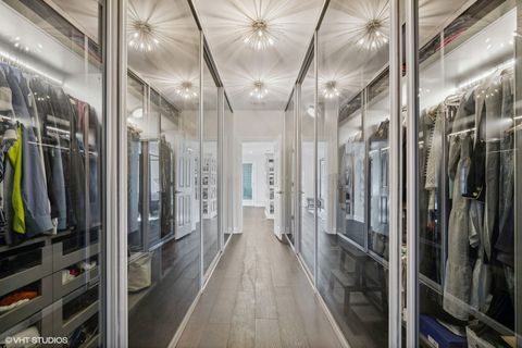 Tiny photo for 617 S Washington Street, Hinsdale, IL 60521 (MLS # 12561897)