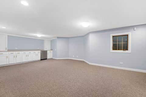 Tiny photo for 316 S Redfield Court, Park Ridge, IL 60068 (MLS # 12556496)