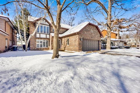 Tiny photo for 316 S Redfield Court, Park Ridge, IL 60068 (MLS # 12556496)