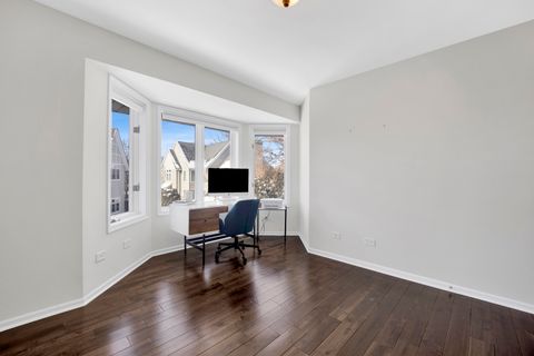 Tiny photo for 316 S Redfield Court, Park Ridge, IL 60068 (MLS # 12556496)