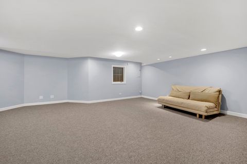 Tiny photo for 316 S Redfield Court, Park Ridge, IL 60068 (MLS # 12556496)