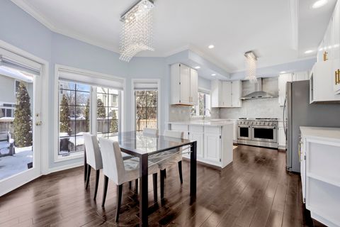 Tiny photo for 316 S Redfield Court, Park Ridge, IL 60068 (MLS # 12556496)