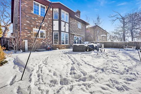 Tiny photo for 316 S Redfield Court, Park Ridge, IL 60068 (MLS # 12556496)