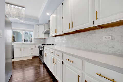 Tiny photo for 316 S Redfield Court, Park Ridge, IL 60068 (MLS # 12556496)