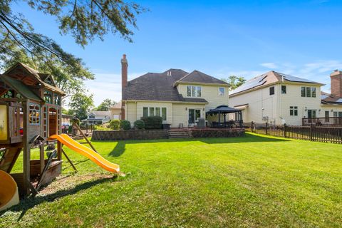 Tiny photo for 7715 VIRGINIA Court, Willowbrook, IL 60527 (MLS # 12529753)