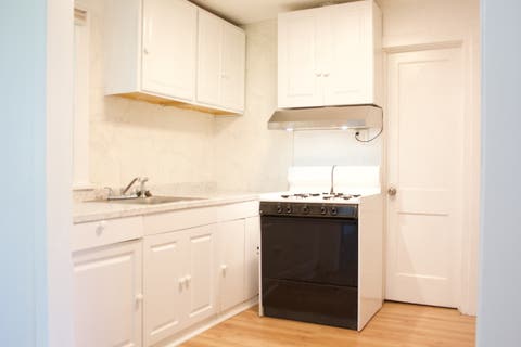 Tiny photo for 812 E Benton Street, Morris, IL 60450 (MLS # 12665133)