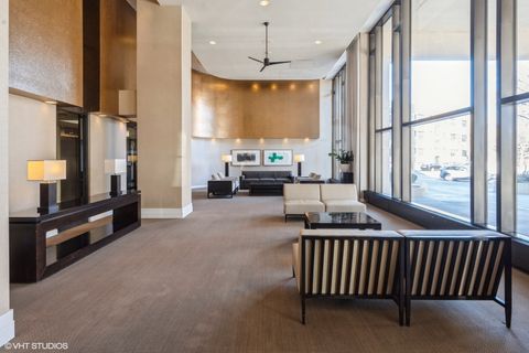 Tiny photo for 3930 N Pine Grove Avenue #604, Chicago, IL 60613 (MLS # 12447008)