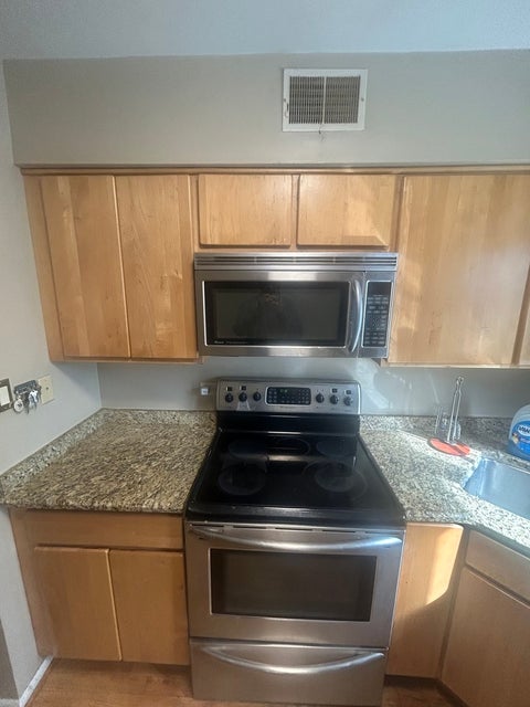 Tiny photo for 67 Kimbark Road #1, Riverside, IL 60546 (MLS # 12773312)