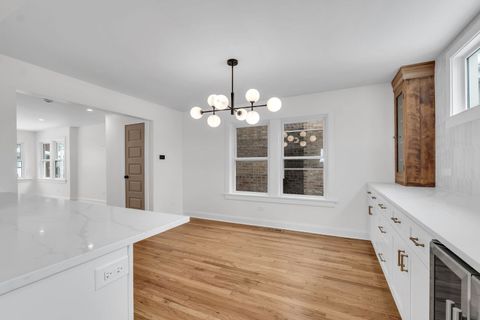 Tiny photo for 511 Highland Avenue, Oak Park, IL 60304 (MLS # 12561058)