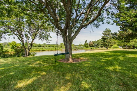 Tiny photo for 1400 Eagle Ridge Drive, Antioch, IL 60002 (MLS # 12707822)