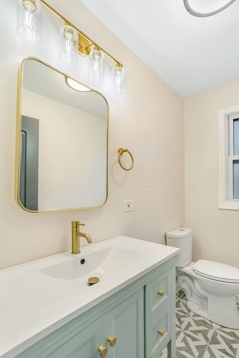 Tiny photo for 7604 S CAMPBELL Avenue, Chicago, IL 60652 (MLS # 12592053)