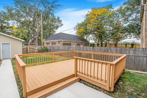 Tiny photo for 7604 S CAMPBELL Avenue, Chicago, IL 60652 (MLS # 12592053)