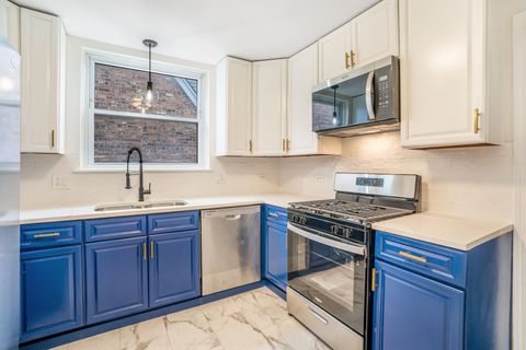 Tiny photo for 7604 S CAMPBELL Avenue, Chicago, IL 60652 (MLS # 12592053)