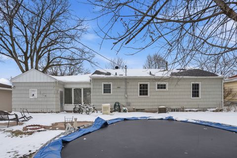 Tiny photo for 3820 15th Street, Moline, IL 51265 (MLS # 12609430)